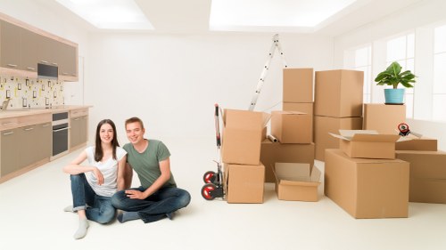 Planning and packing for a man with van booking in Hoxton
